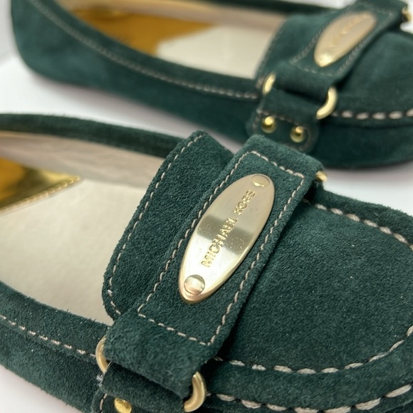 Michael Kors Suede Moccasin Loafer Flats -Green with Gold Hardware Size 6.5 - Picture 4 of 8